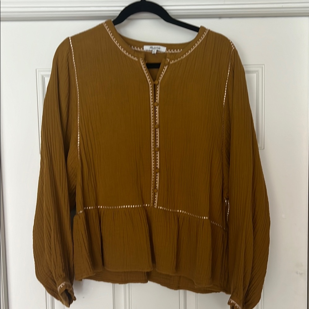 Women's Mustard Top